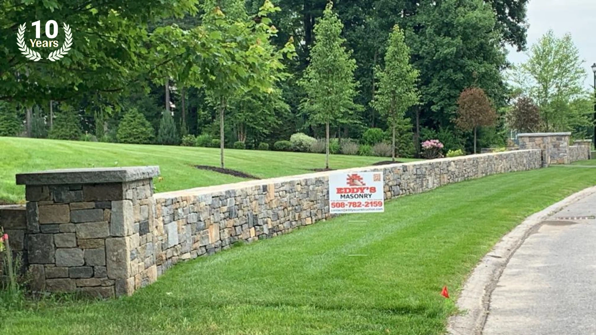 Fieldstone wall built by Eddy's Construction in Marlborough MA